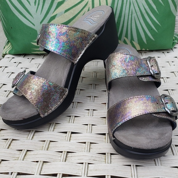 Dansko Shoes - Dansko Sophie iridescent sandals, size 39